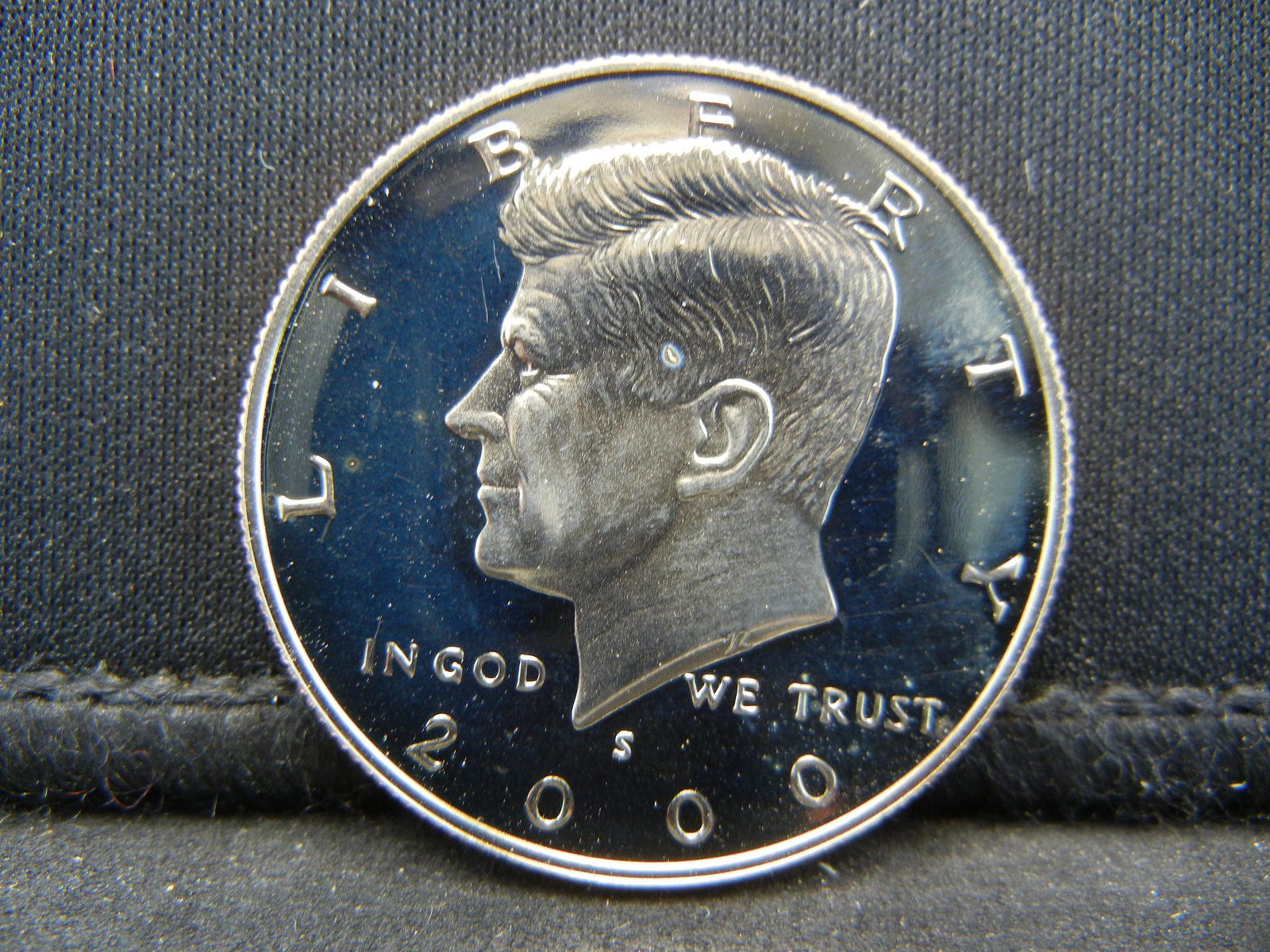 2000-S Proof Kennedy Half Dollar. (1 of 2)