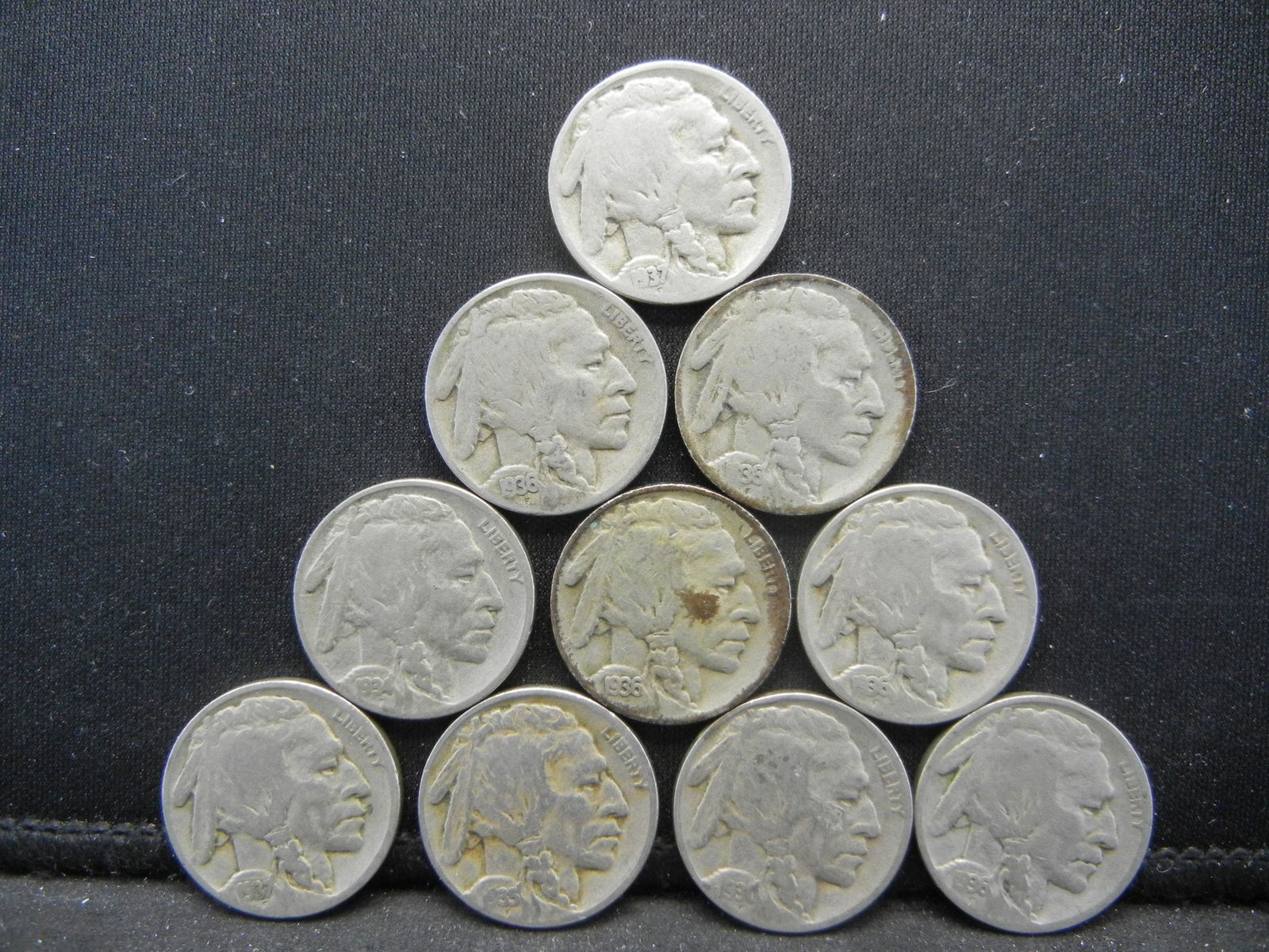 10 Buffalo Nickels with Dates (1 of 2)
