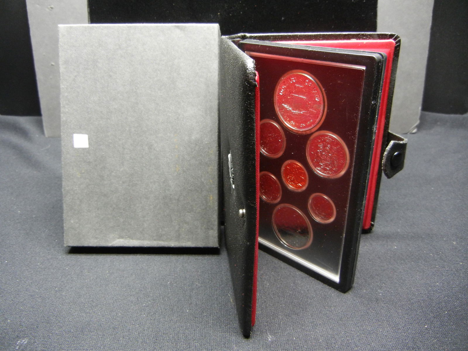 1979 Canada Proof-Like Set with Silver One Dollar . (1 of 4)