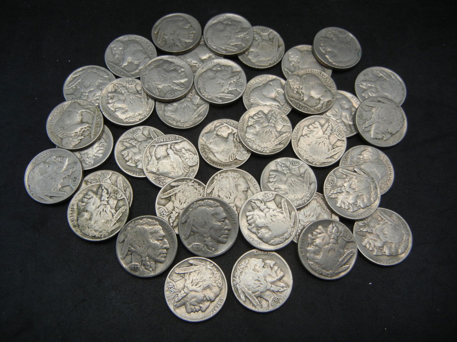 (40) Full Date Buffalo Nickels.  Nice Circulated. (1 of 4)