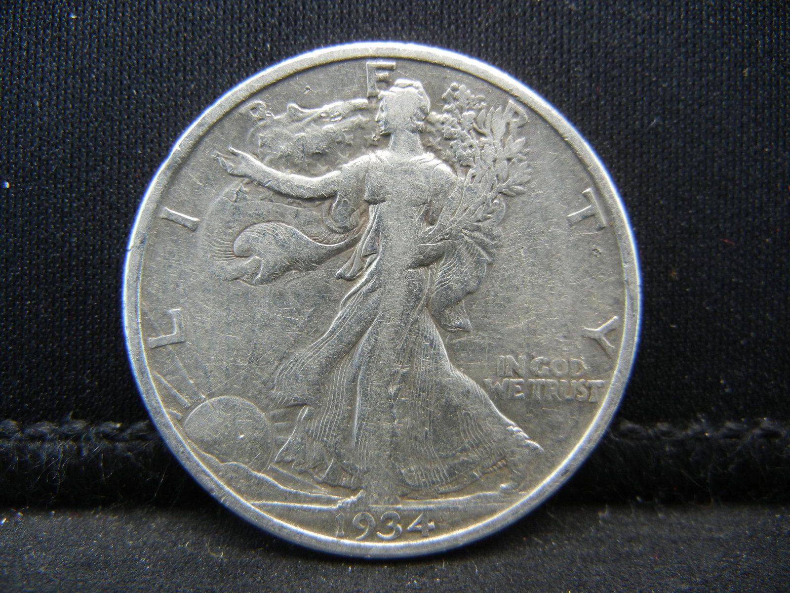 1934 SILVER LIBERTY (90%) HALF, ONLY 6.9 MILL MINTED/85: 1934 SILVER LIBERTY (90%) HALF, ONLY 6.9 MILL MINTED/85 YRS OLD