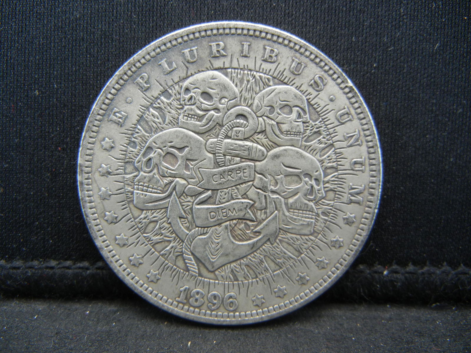 Novelty 1896 MORGAN (SKULLS), PERFECT FOR ANY AVID COIN (1 of 2)