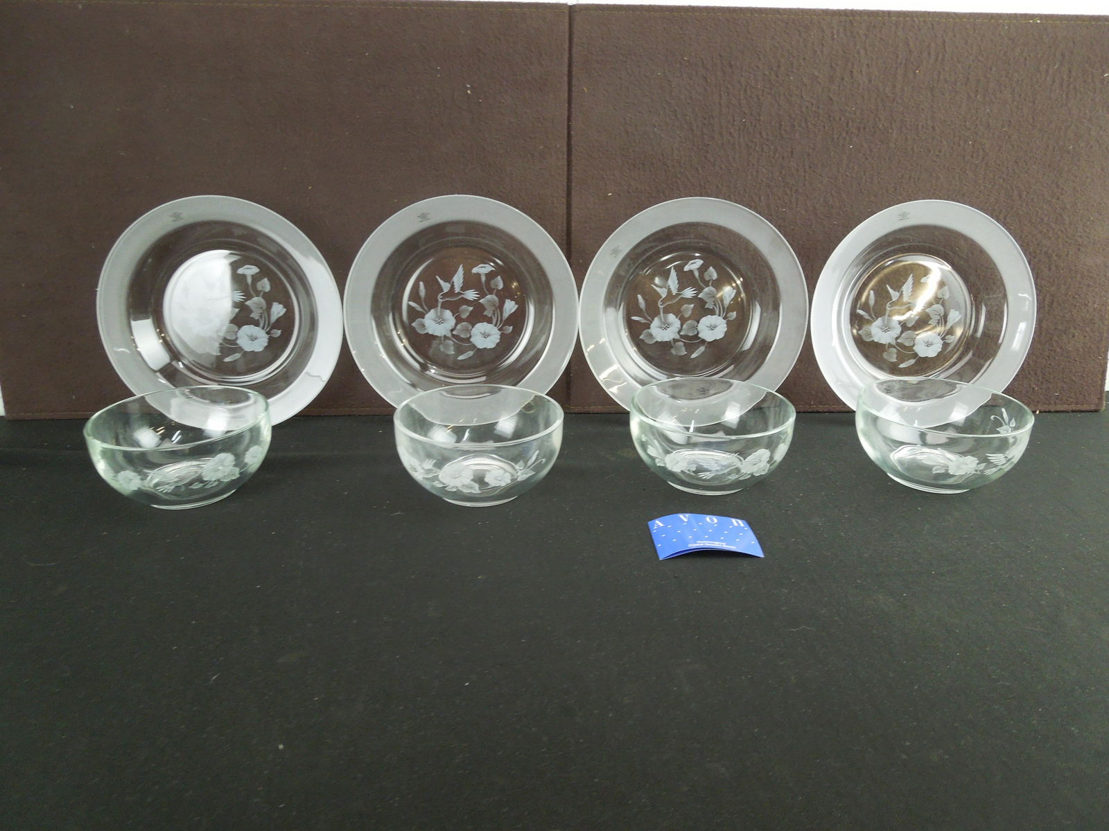 Avon Humming Bird Pattern 24% Lead Crystal 4 Dessert (1 of 4)
