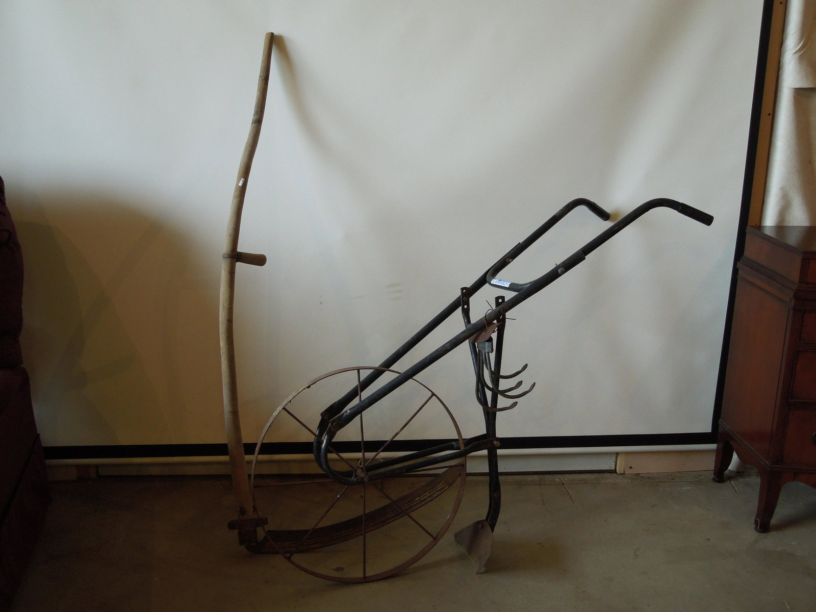 Antique High Wheel Cultivator & Mowing Sythe ( no: Antique High Wheel Cultivator & Mowing Sythe ( no shipping)