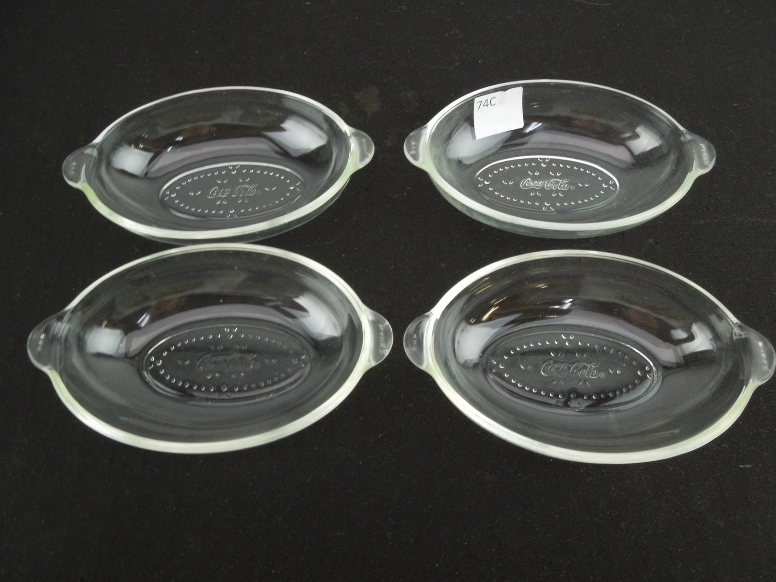 4 Pyrex Coca Cola Dishes: 4 Pyrex Coca Cola Dishes