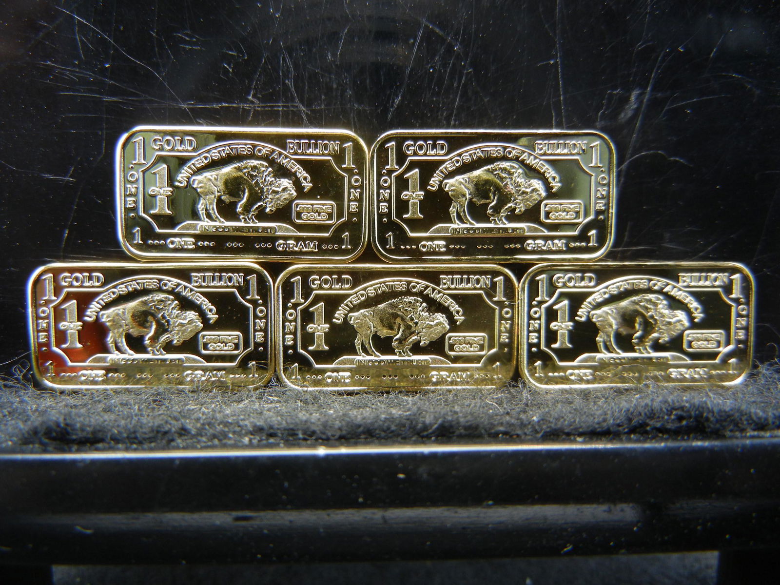 Clad Five 1 Gram 100 Mills .999 Fine Gold Buffalo (1 of 2)