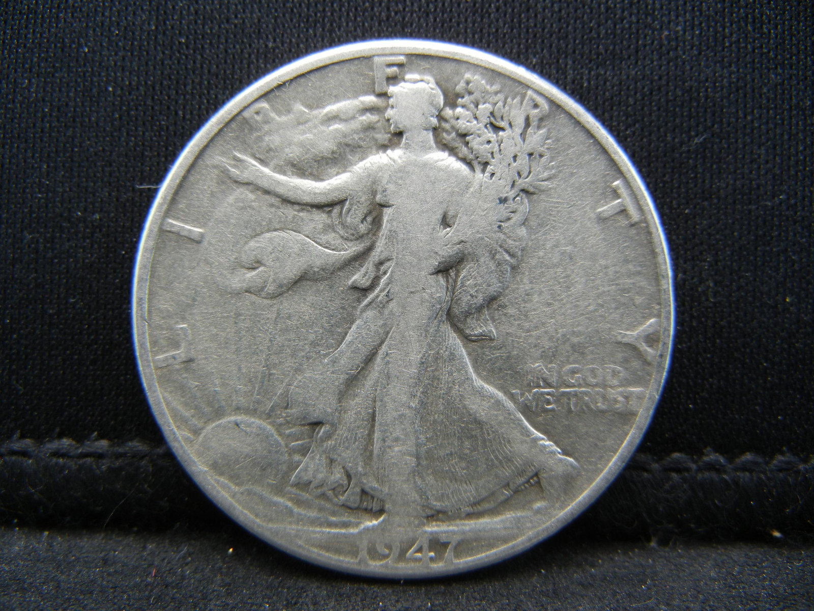 1947-D SILVER (90%) LIBERTY HALF, LAST YEAR, ONLY 3.9: 1947-D SILVER (90%) LIBERTY HALF, LAST YEAR, ONLY 3.9 MILL MINTED, 72 YRS OLD, JUST AFTER WWII