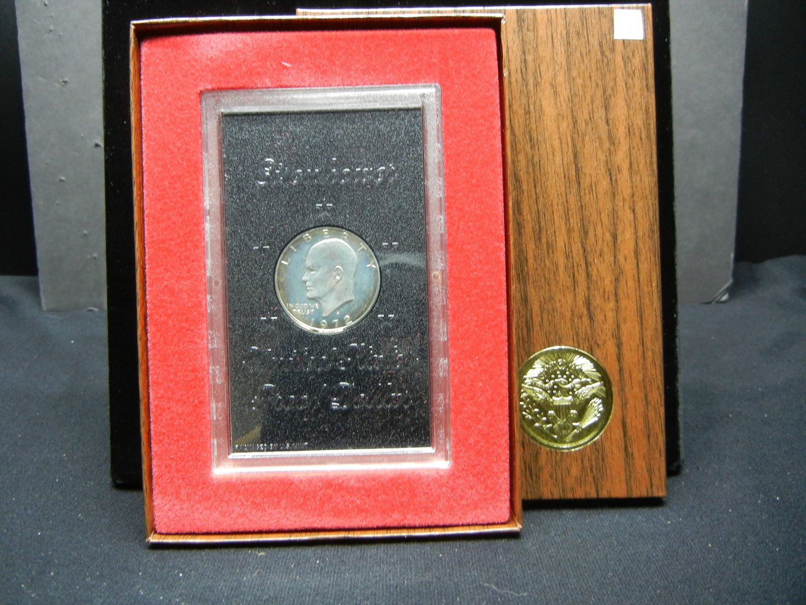 1972-S Eisenhower 40% Silver Proof Silver Dollar With (1 of 6)