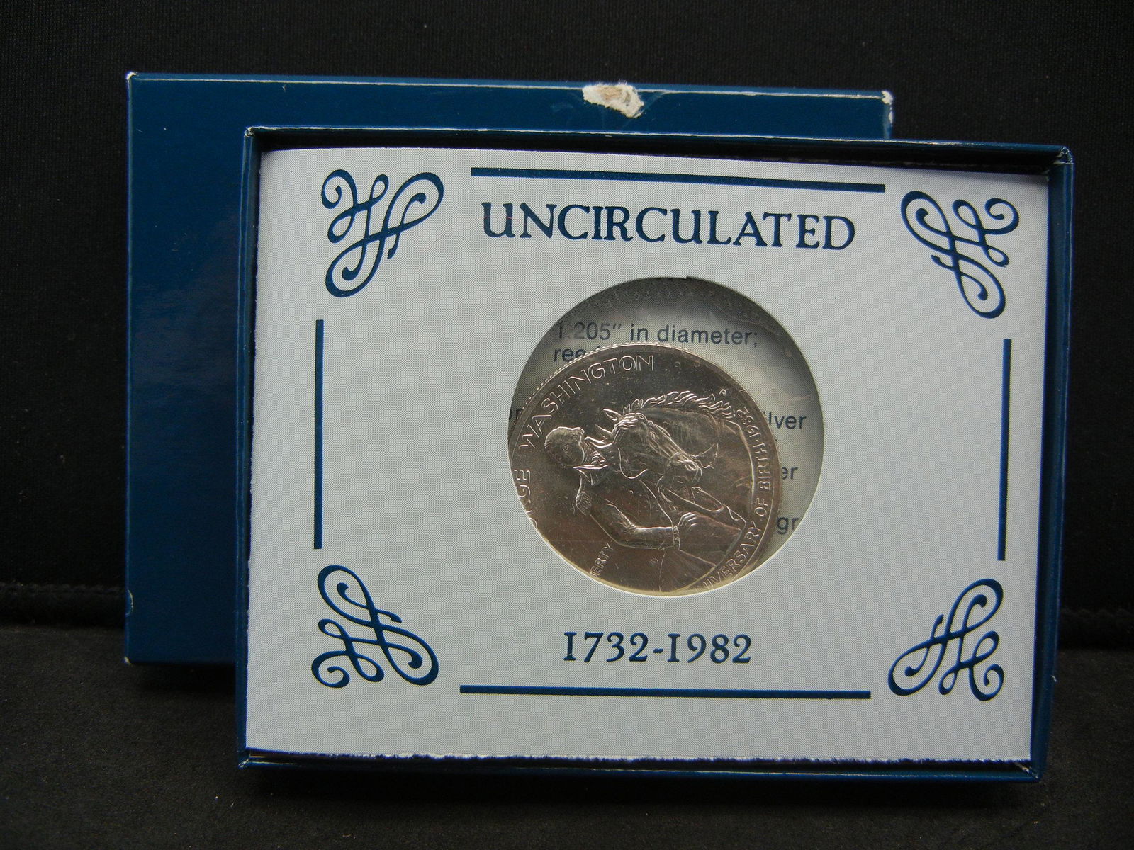 1982 Washington Silver Half dollar Commem (1 of 4)