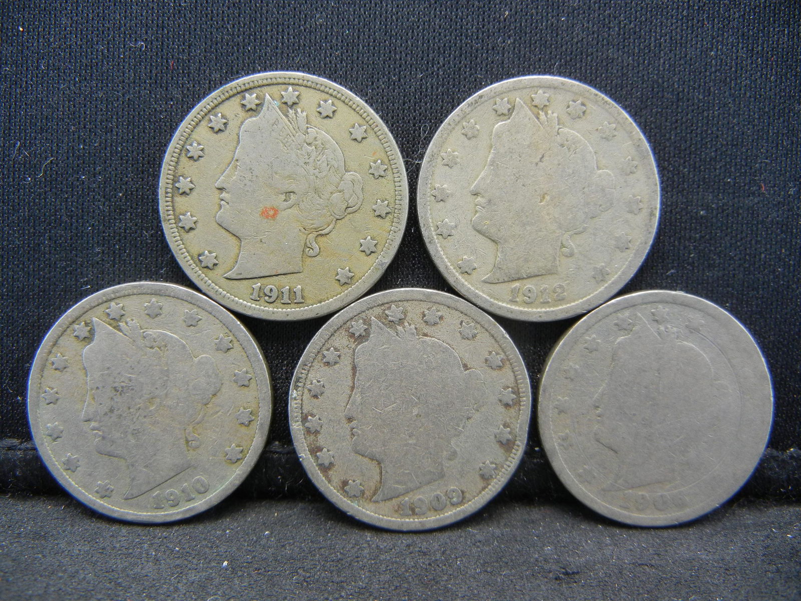 (5) Mixed Date Liberty Head V Nickels (1 of 2)