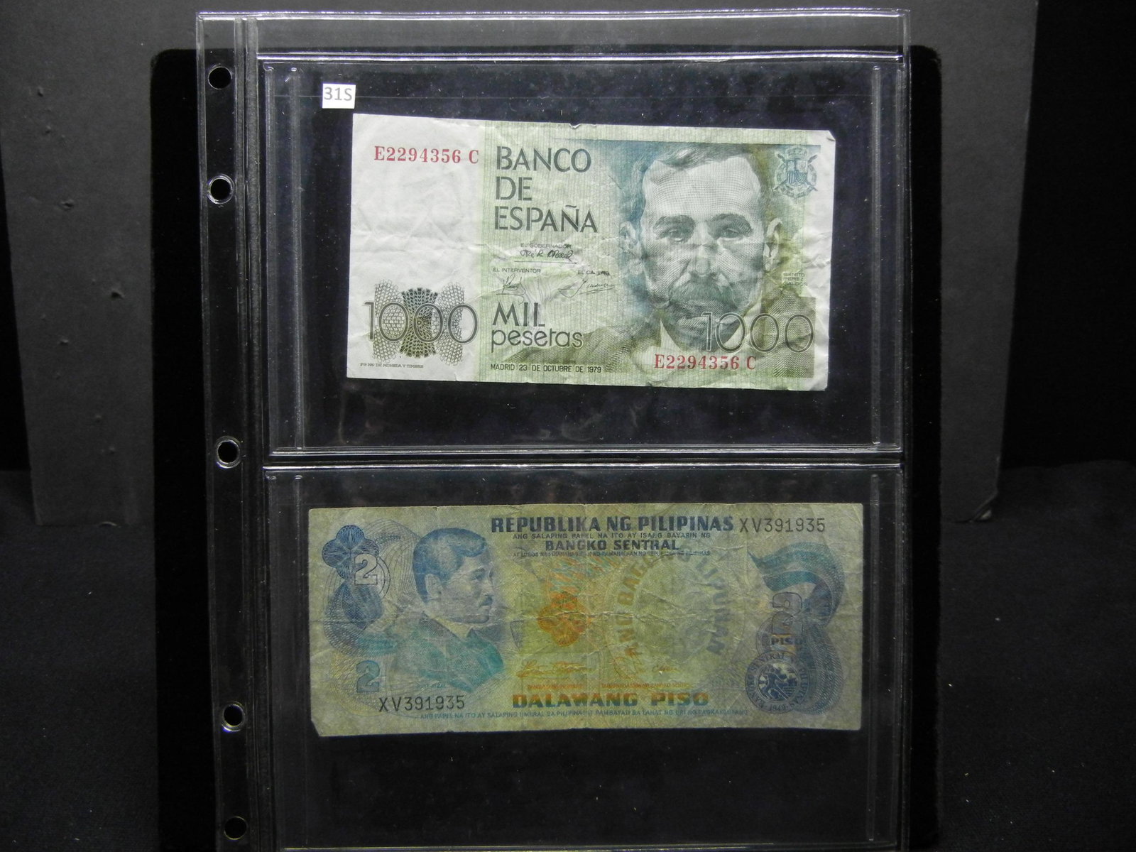 1979 Spain 1000 Peseta's Note and 1949 Philippines 2: 1979 Spain 1000 Peseta's Note and 1949 Philippines 2 Piso