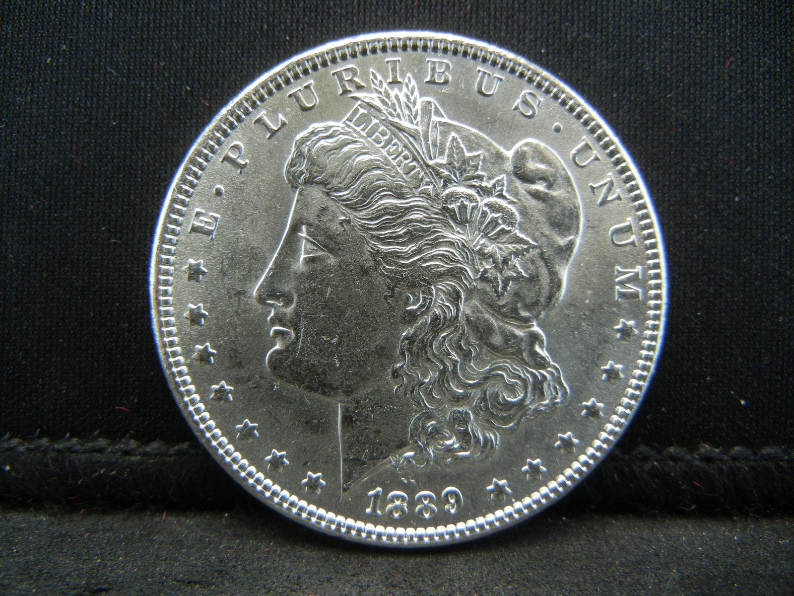 1889 Morgan Dollar CH BU (1 of 2)