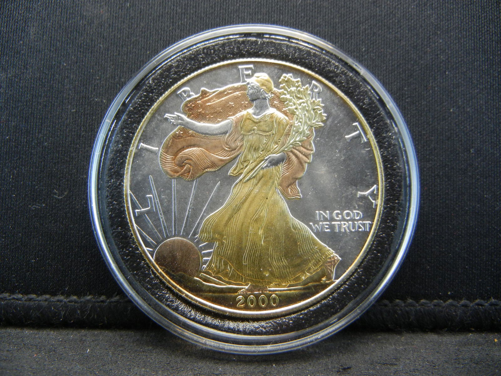 2000 Colorized American Silver Eagle (1 of 2)
