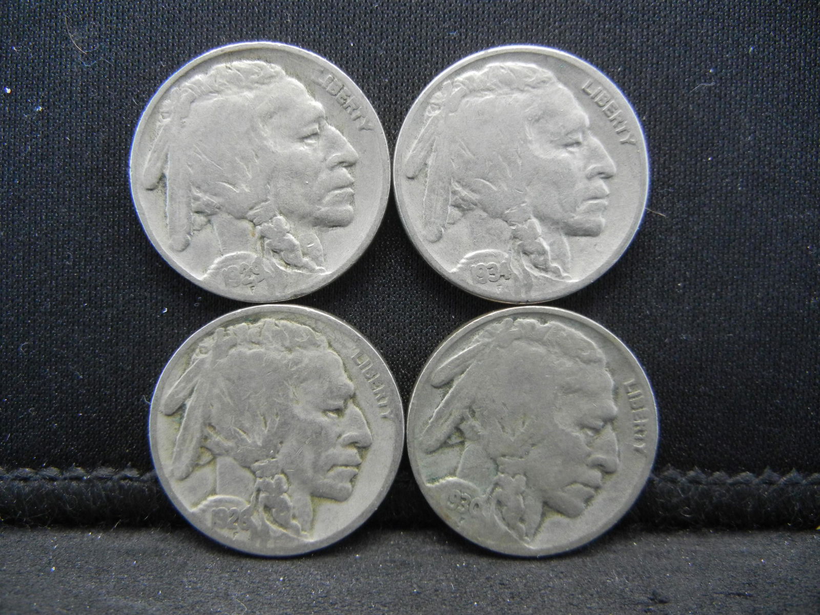 4 Buffalo Nickels 1926, 29, 30, 34 (1 of 2)