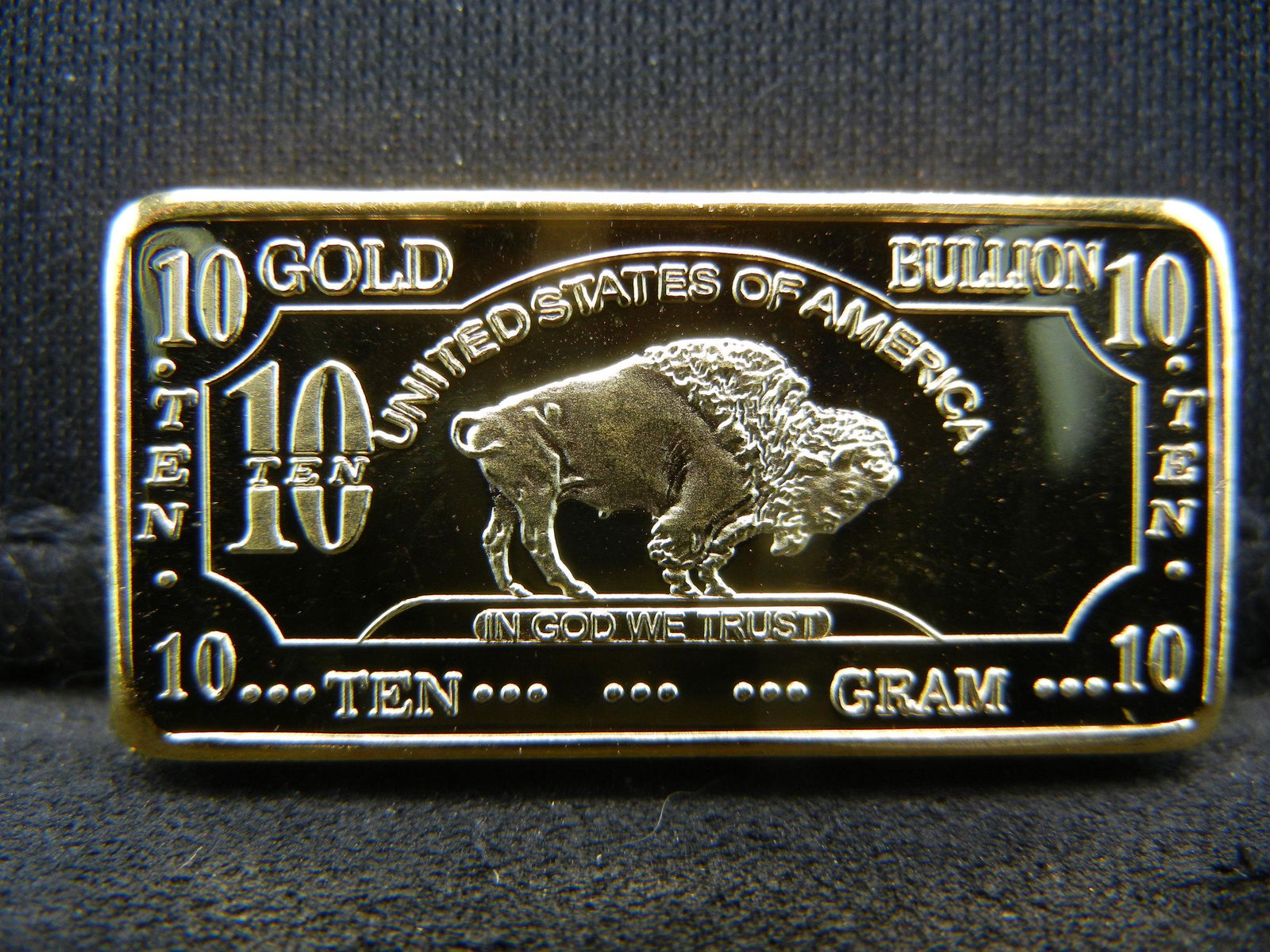 Clad 10 Gram 100 Mills .999 Fine Gold Buffalo Collector: Clad 10 Gram 100 Mills .999 Fine Gold Buffalo Collector Bar Clad