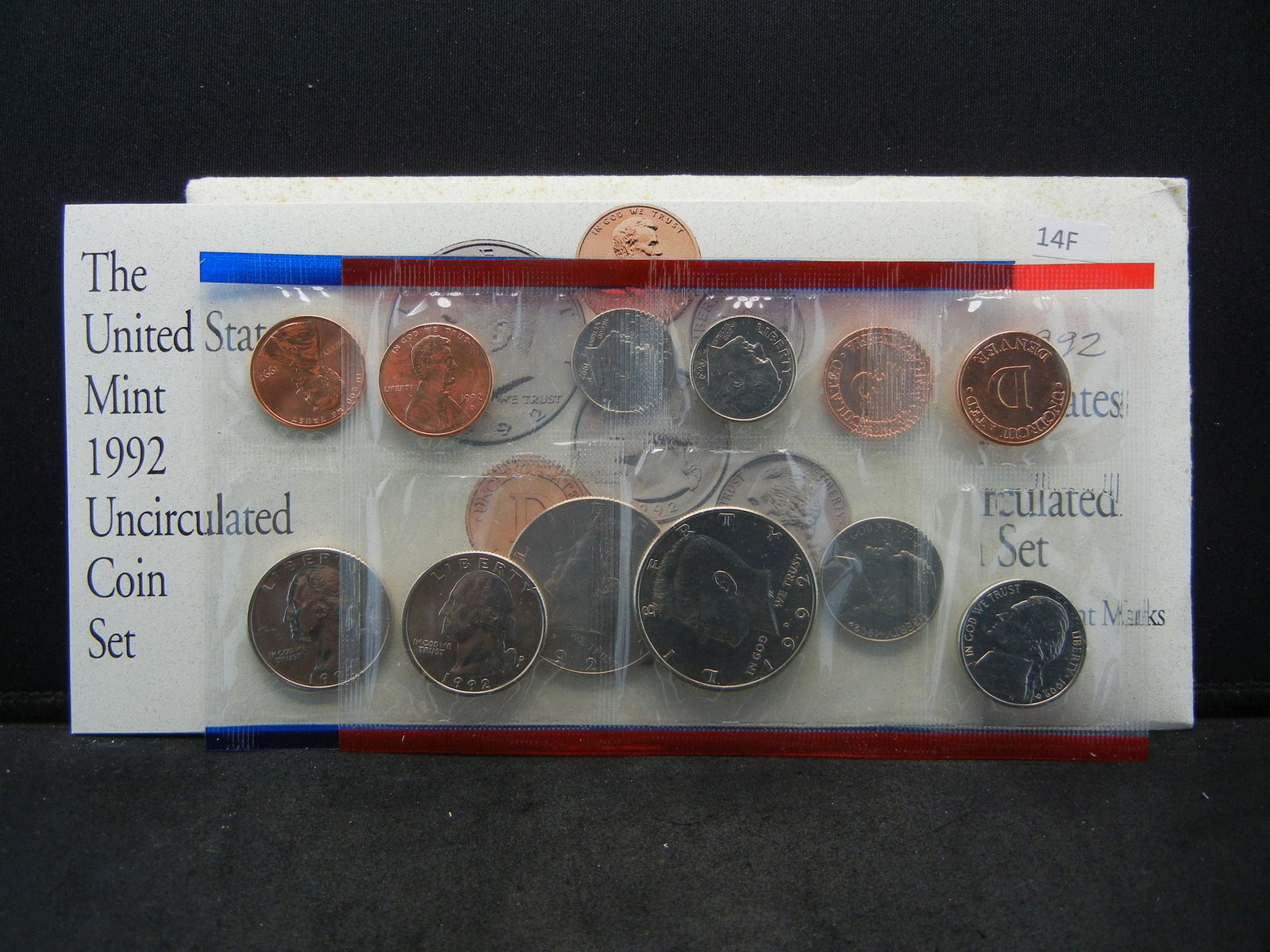 1992 P&D US UNCIRCULATED MINT SET (1 of 6)