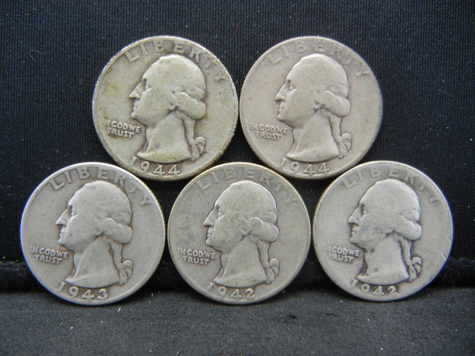 (5) Mixed Date 90% Silver Washington Quarters (1 of 2)