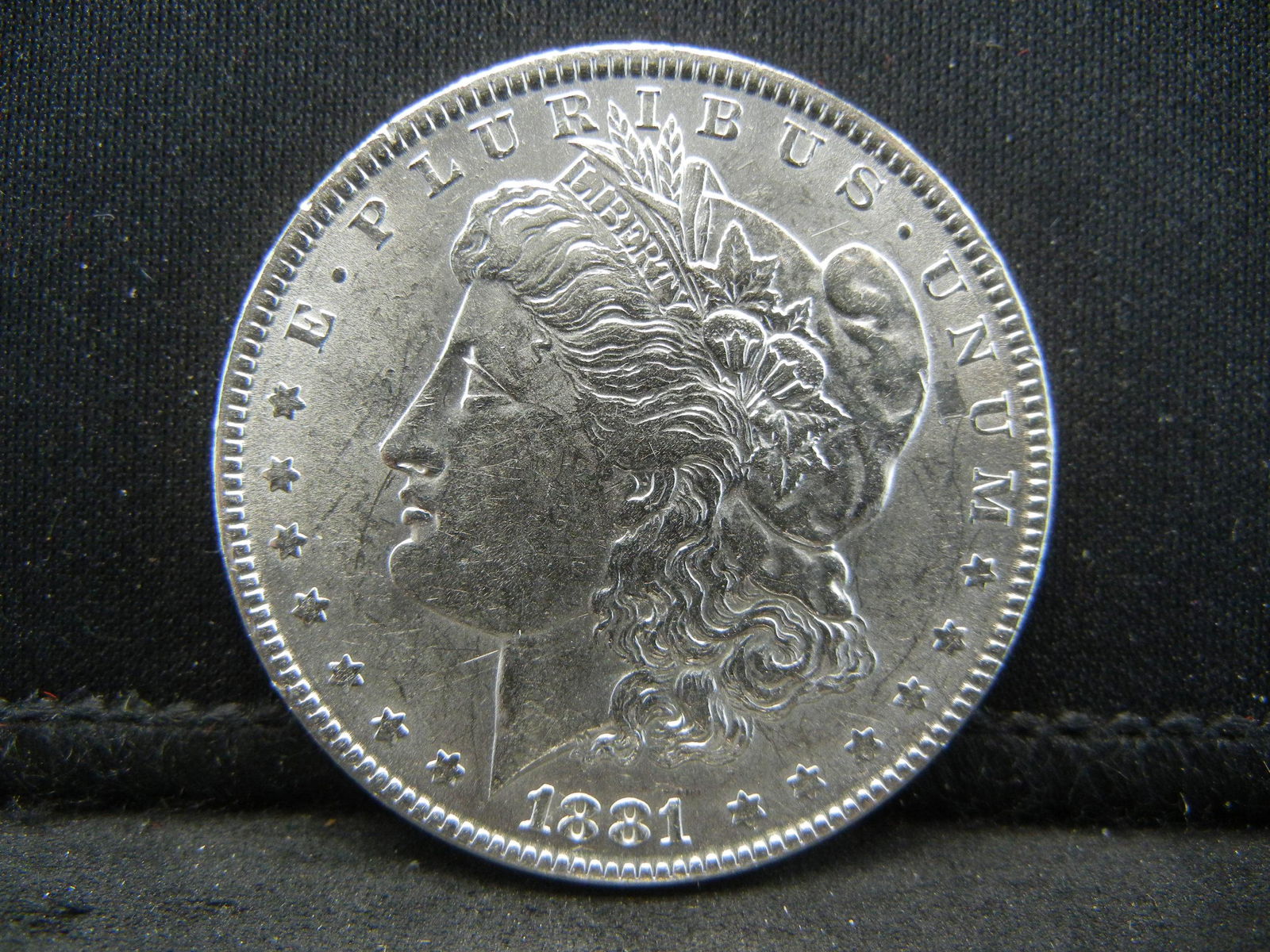 1881 Morgan Dollar AU/BU (1 of 2)