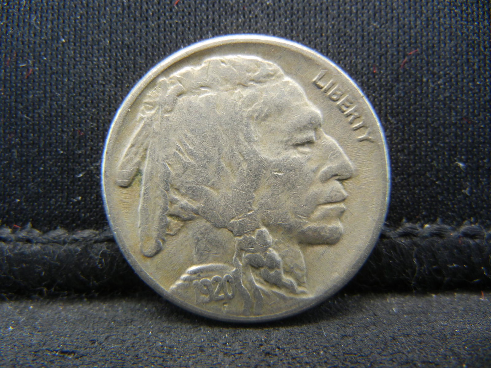1920 S  Buffalo Nickel VF (1 of 2)
