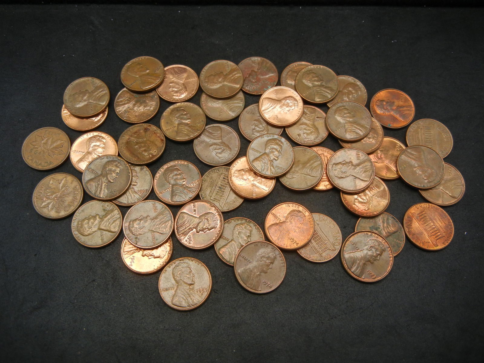 (50)  Mixed Dates Lincoln Memorial Cents (1 of 4)