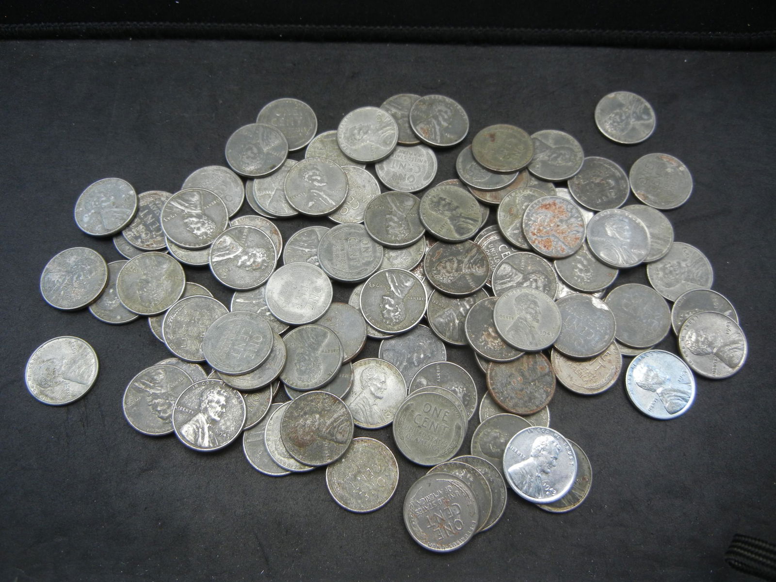 (100) Steel Wheat Cents in a Bag Above Average Quality (1 of 4)