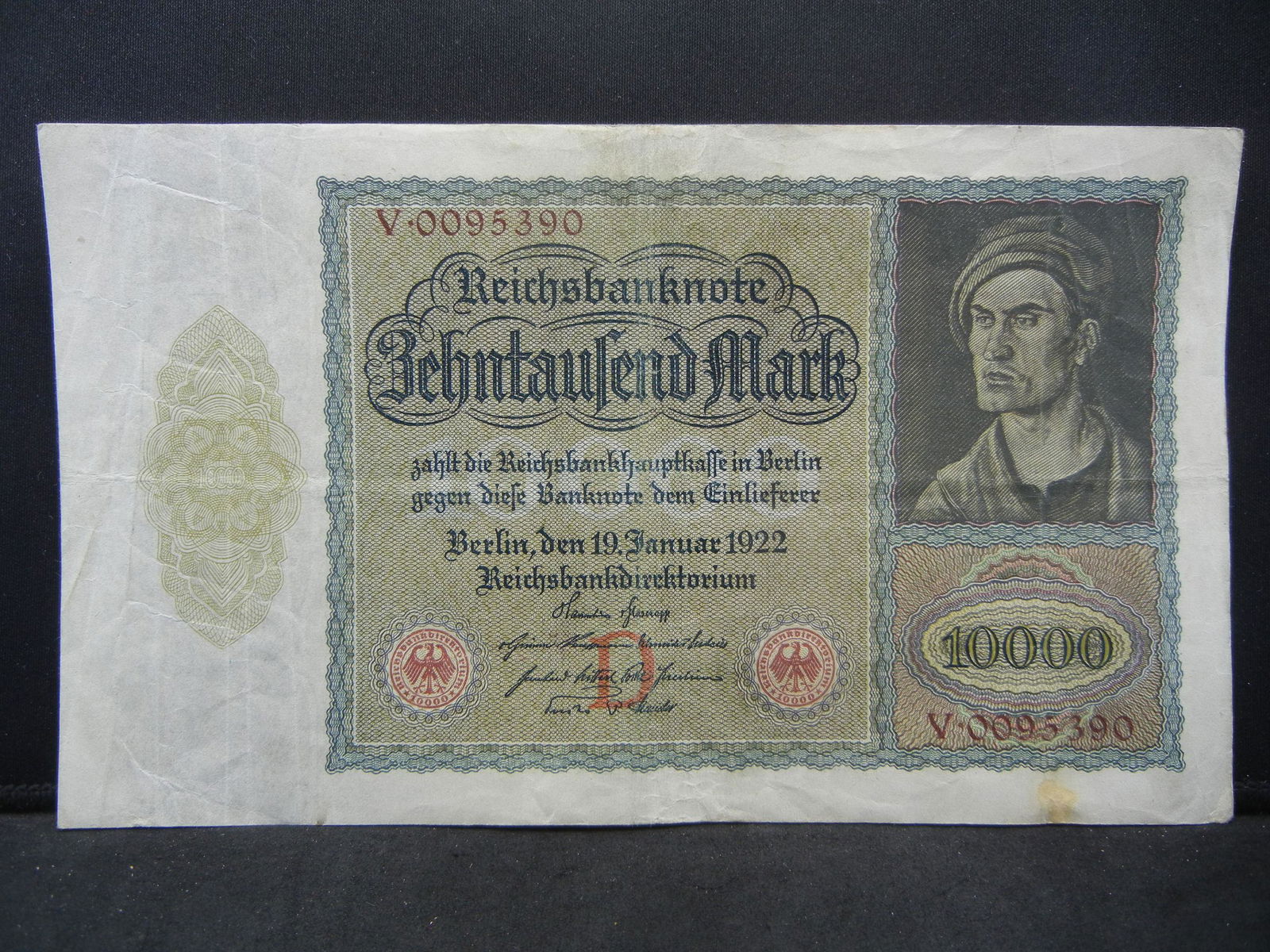 1922 Germany Weimarer Republik 10,000 Mark (1 of 3)