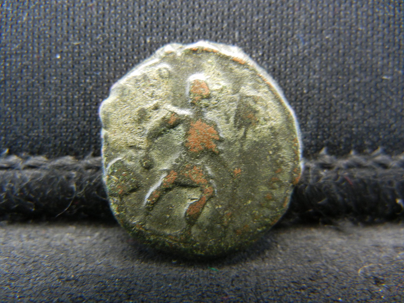 175-330 AD ANCIENT ROMAN COIN, AMAZING GRADE, (OVER: 175-330 AD ANCIENT ROMAN COIN, AMAZING GRADE, (OVER 1,600 YRS OLD)!
