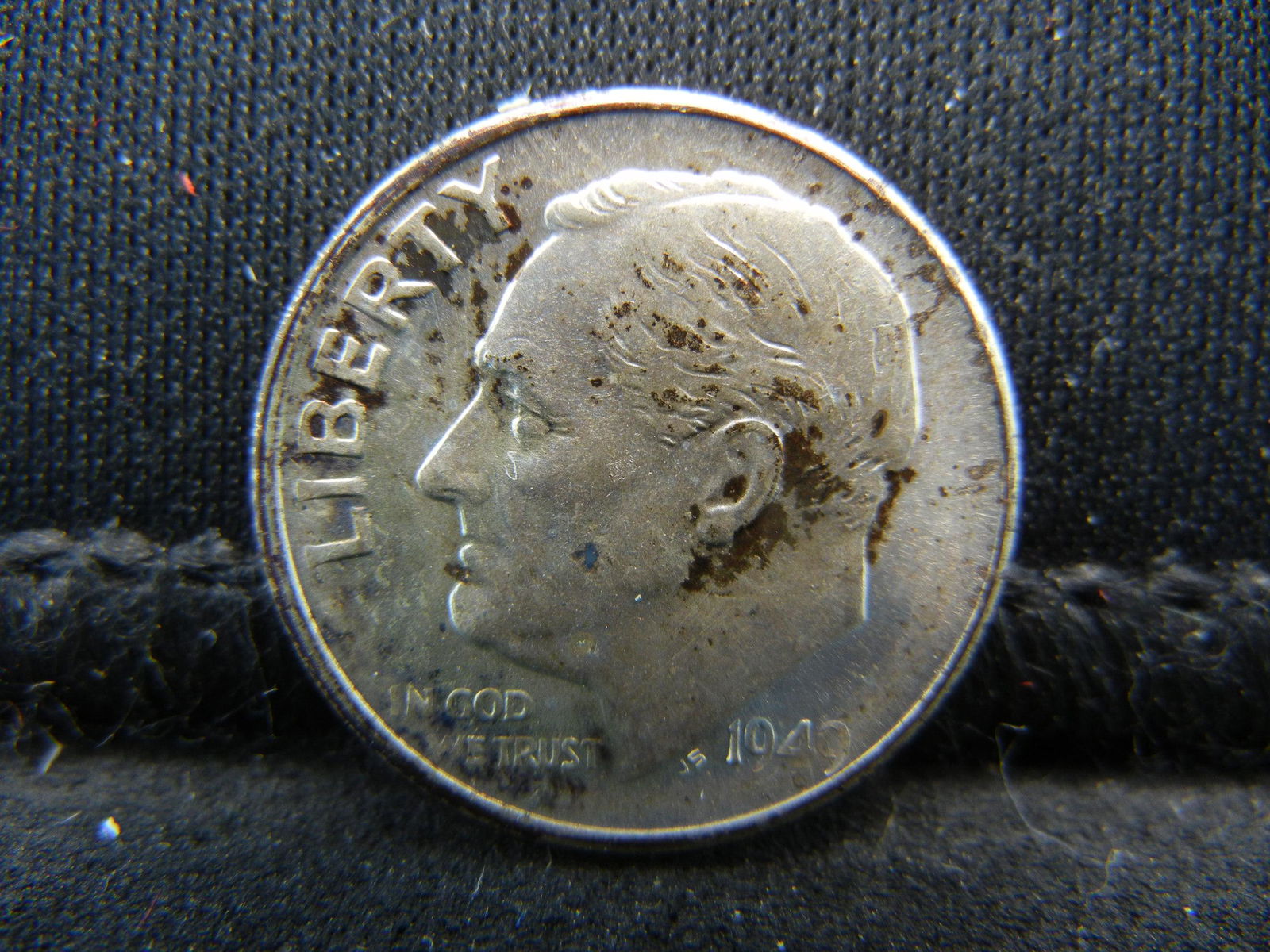 1949 S Roosevelt Dime (1 of 2)