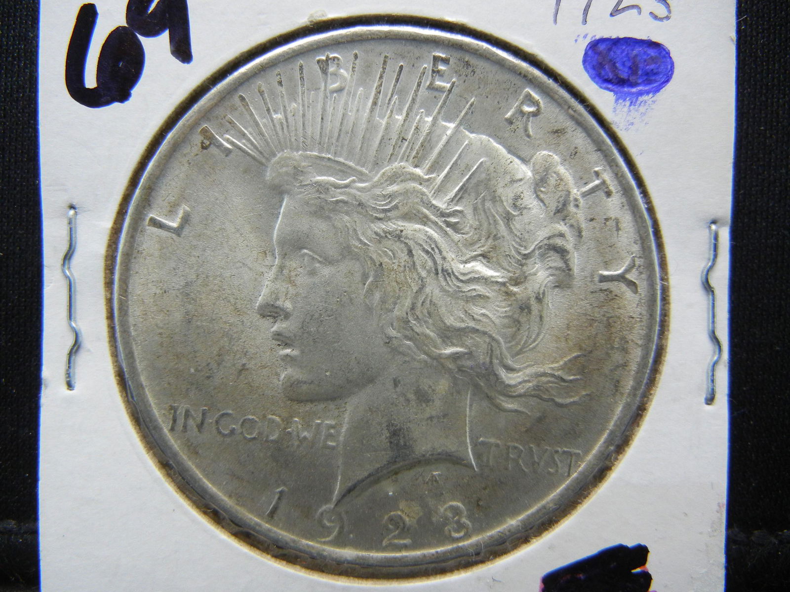 1923 Peace Dollar. CHOICE BU (1 of 3)