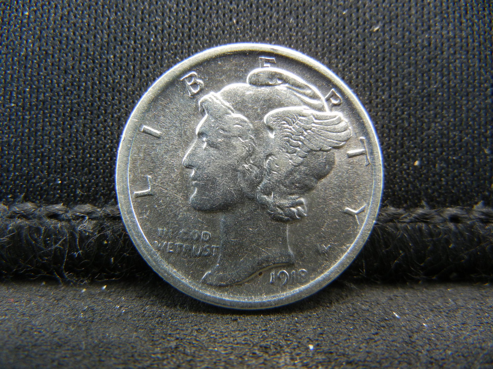 1918 Mercury Dime AU/BU (1 of 2)