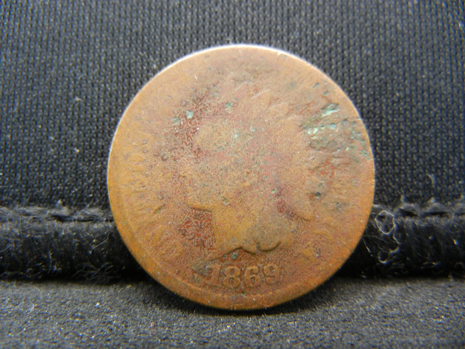 1869 Indian Cent better Date (1 of 2)