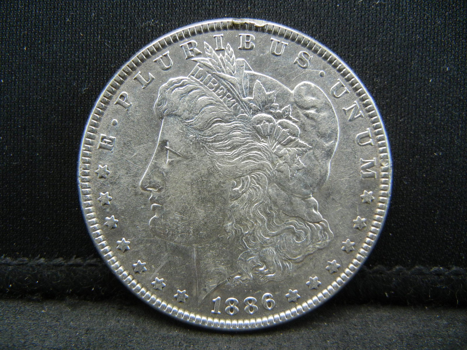 1886 Morgan Dollar CH BU (1 of 2)