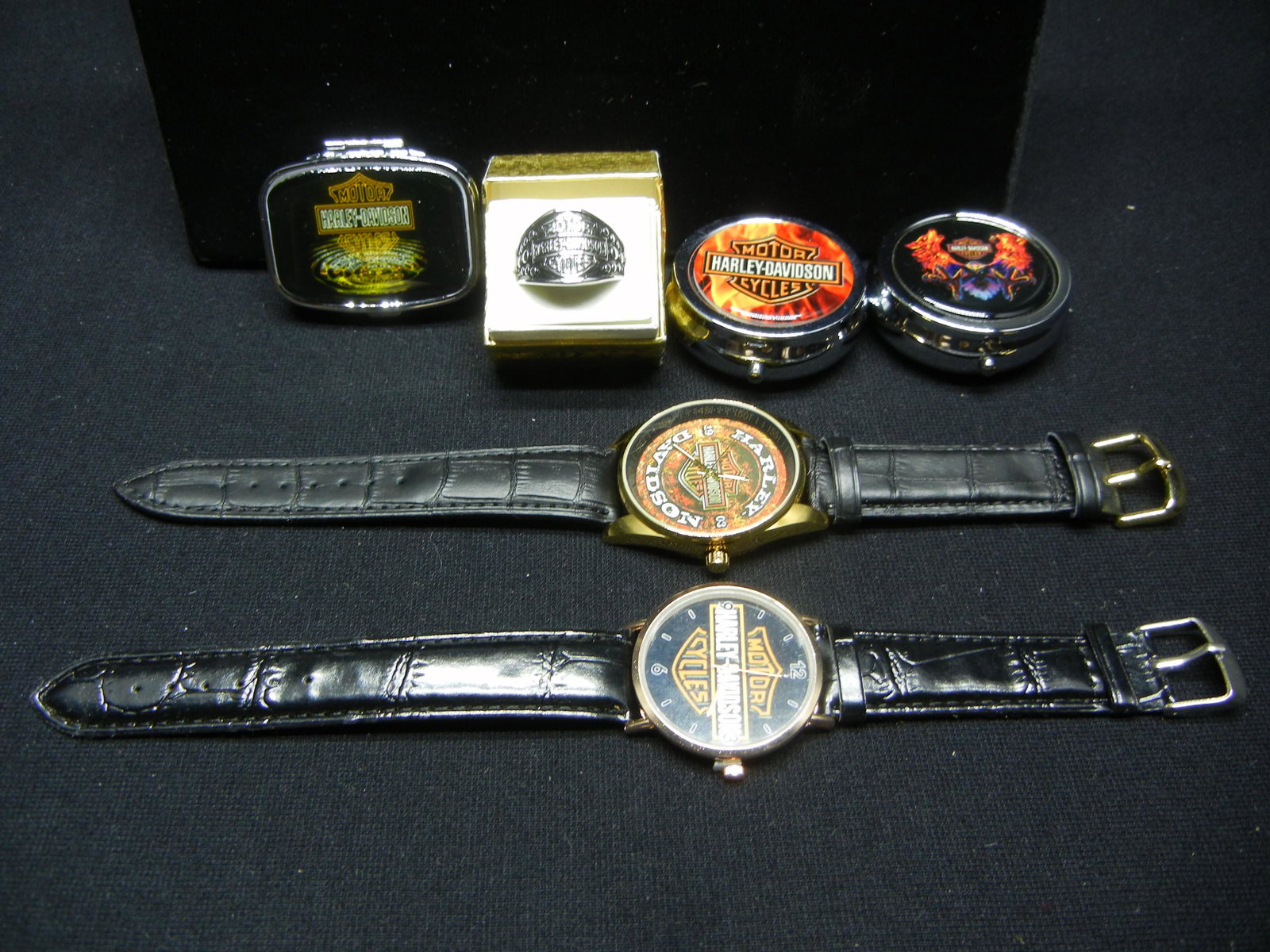 Lot of Harley-Davidson Watches & Souvenir items: Lot of Harley-Davidson Watches & Souvenir items