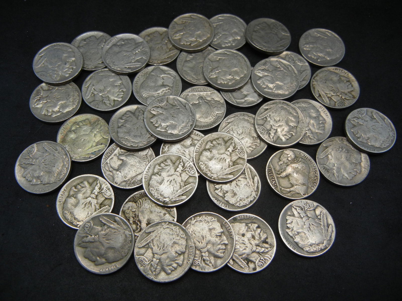 Roll of (40) Buffalo Nickels Mixed Dates (1 of 4)