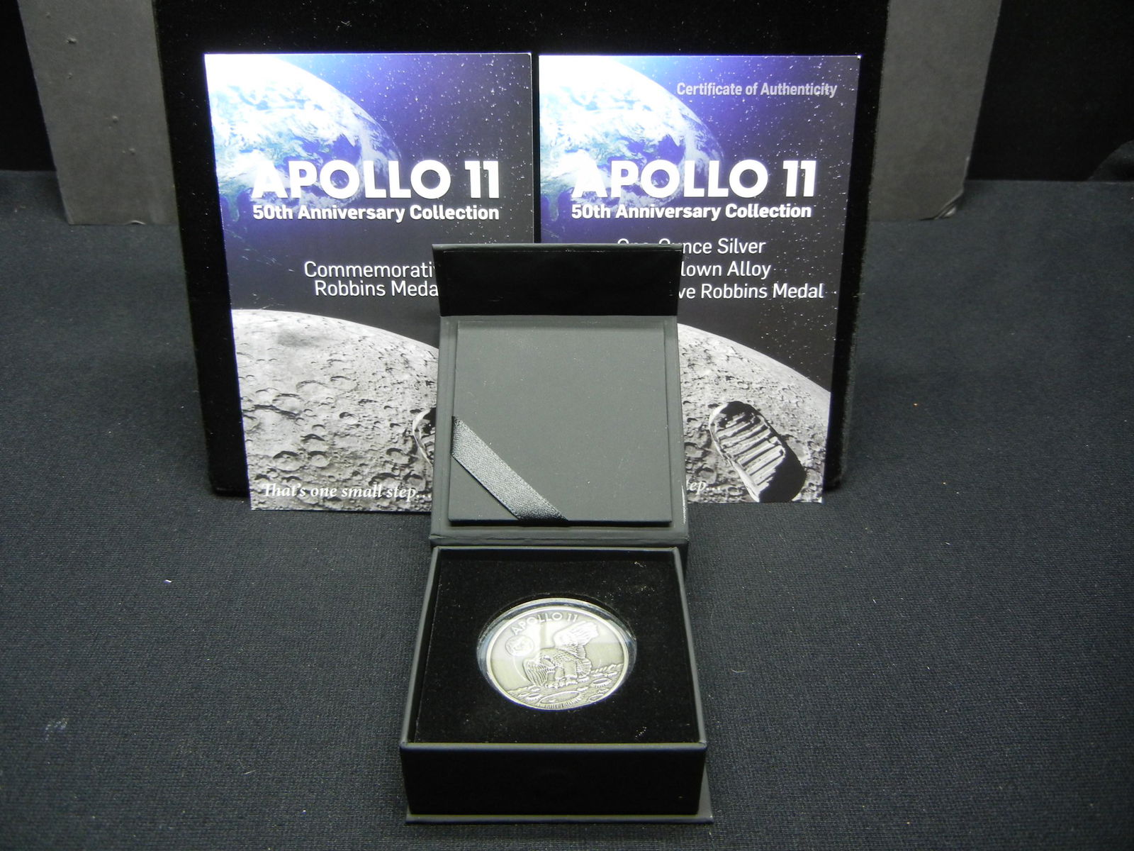 Apollo 11 50th Anniversary Robbins Medal 1-oz .999 (1 of 4)