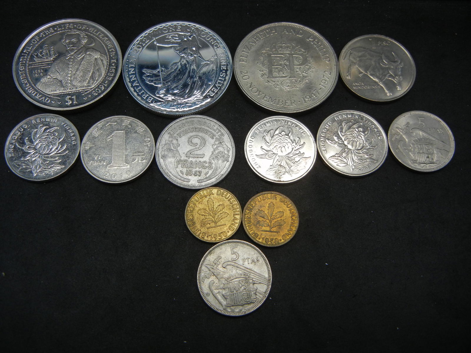 2012 1-Oz Silver Britannia, Plus (10) Old Foreign Coins (1 of 4)