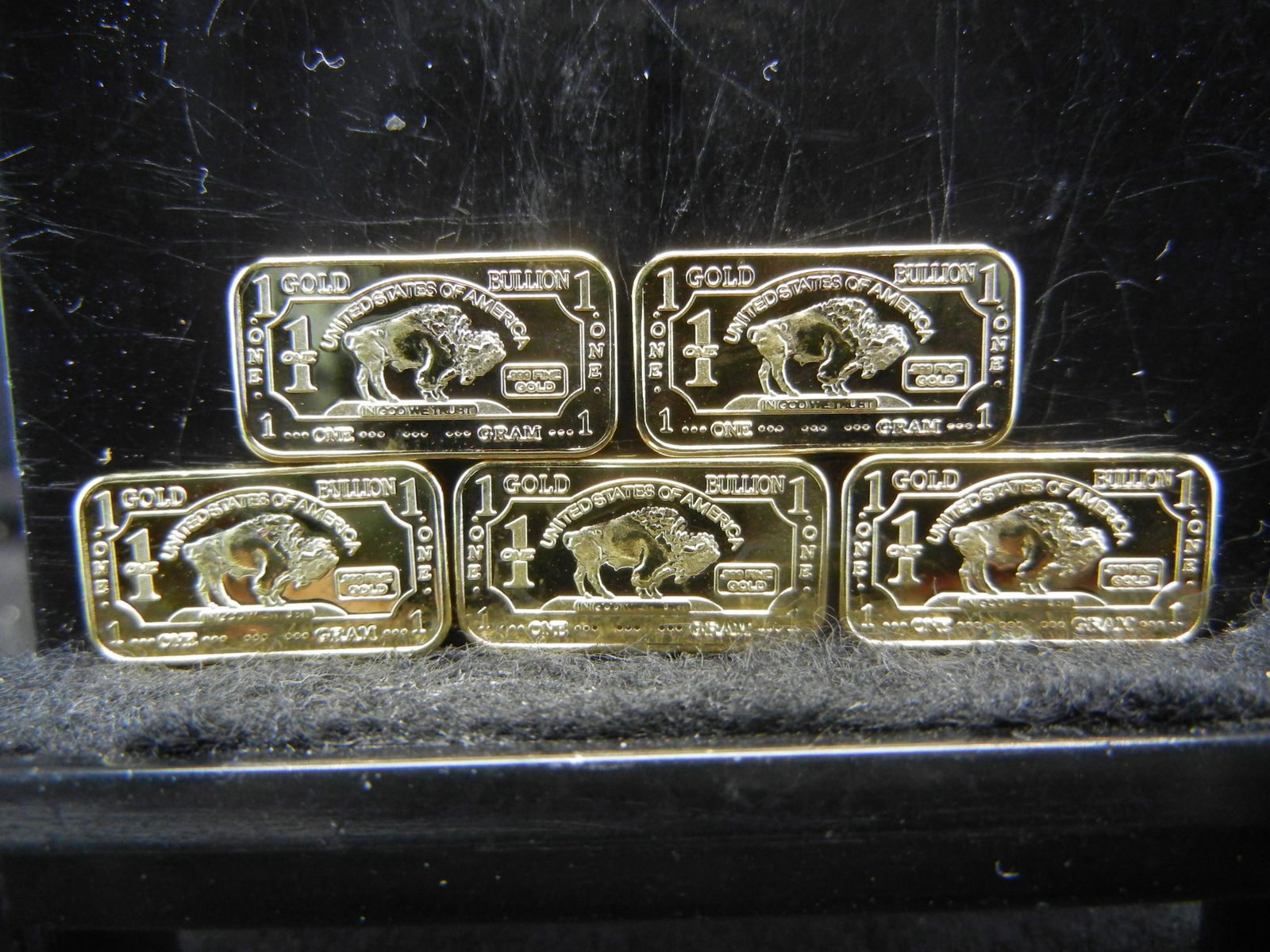 Clad 5 One Gram 100 Mills .999 Fine Gold Buffalo (1 of 2)