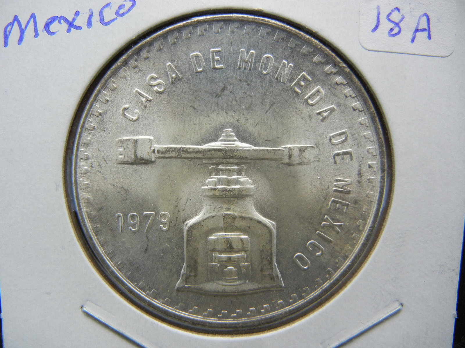1979 Mexico One Onza Silver.  Choice BU. (1 of 2)