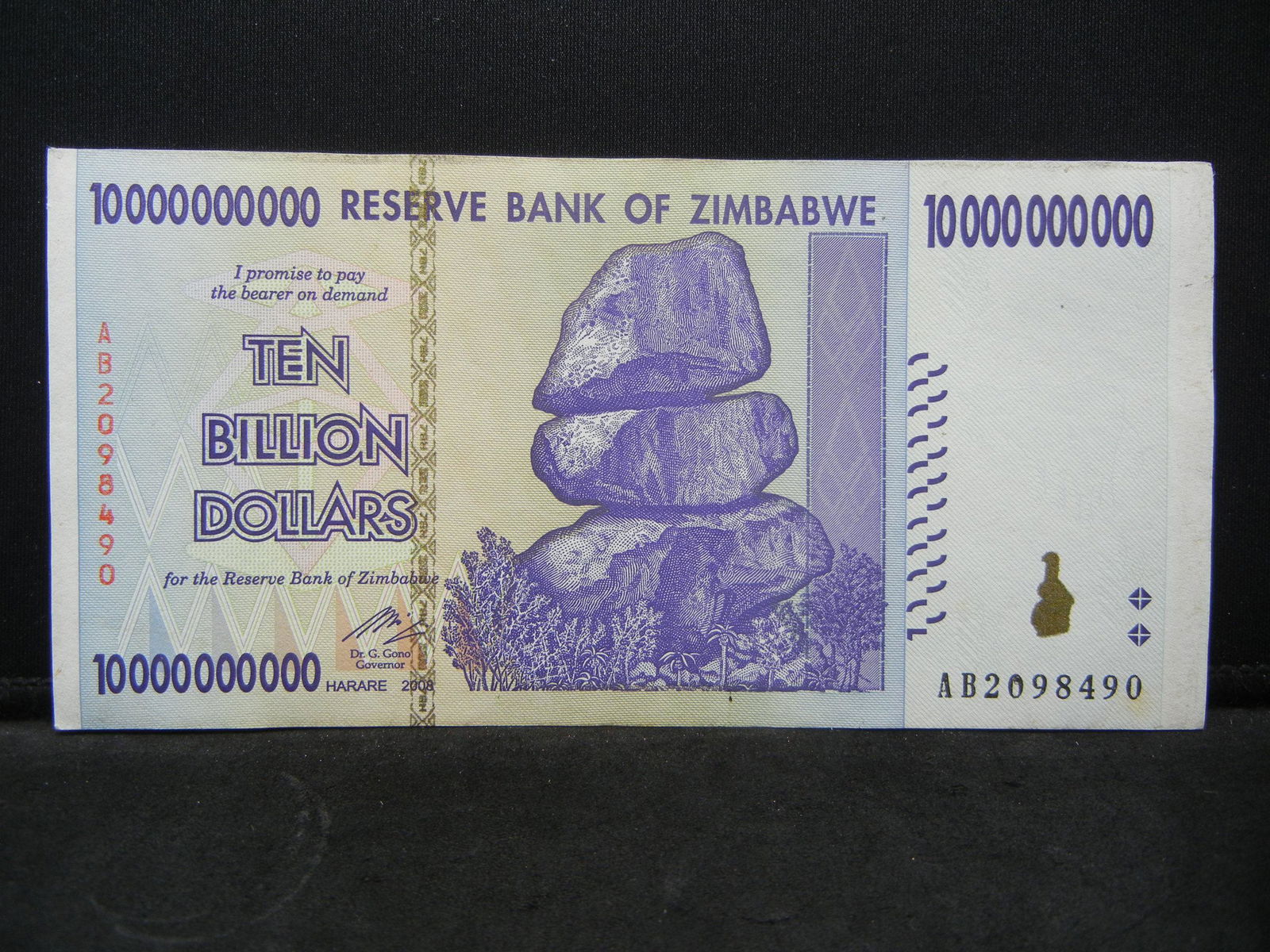 10 BILLION DOLLAR ZIMBABWE NOTE (1 of 2)
