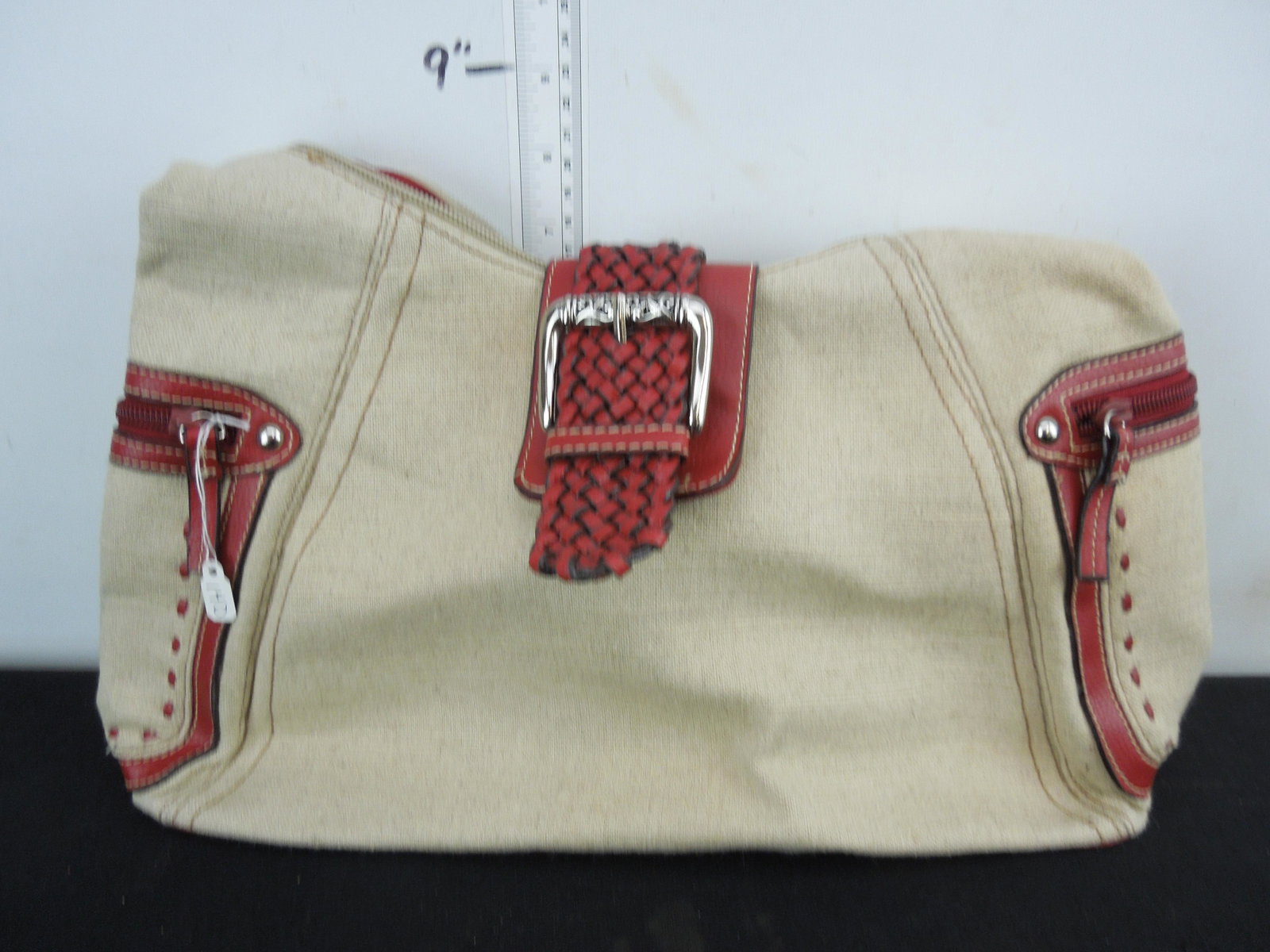 Like NEW burlap purse.: Like NEW burlap purse.