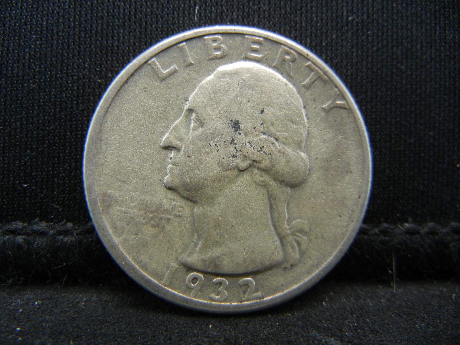 1932-D Washington Quarter - KEY Date - Very Nice Detail (1 of 2)