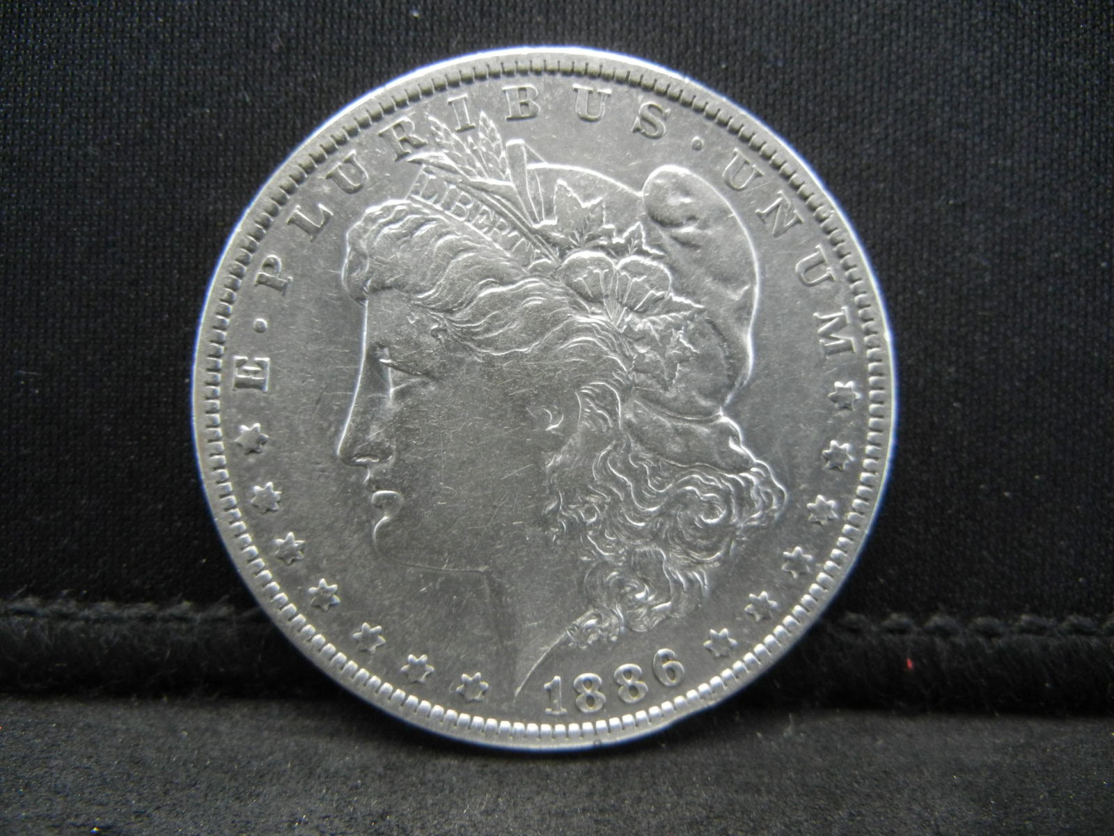 1886 O Morgan Dollar XF (1 of 2)