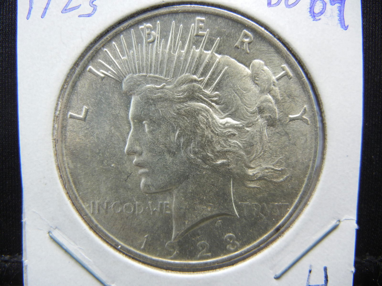 1923 Peace Dollar. Choice BU 64 (1 of 2)