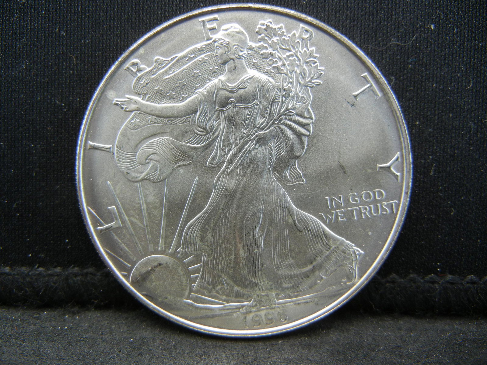 1996 American Silver Eagle Gem BU Key Date (1 of 2)