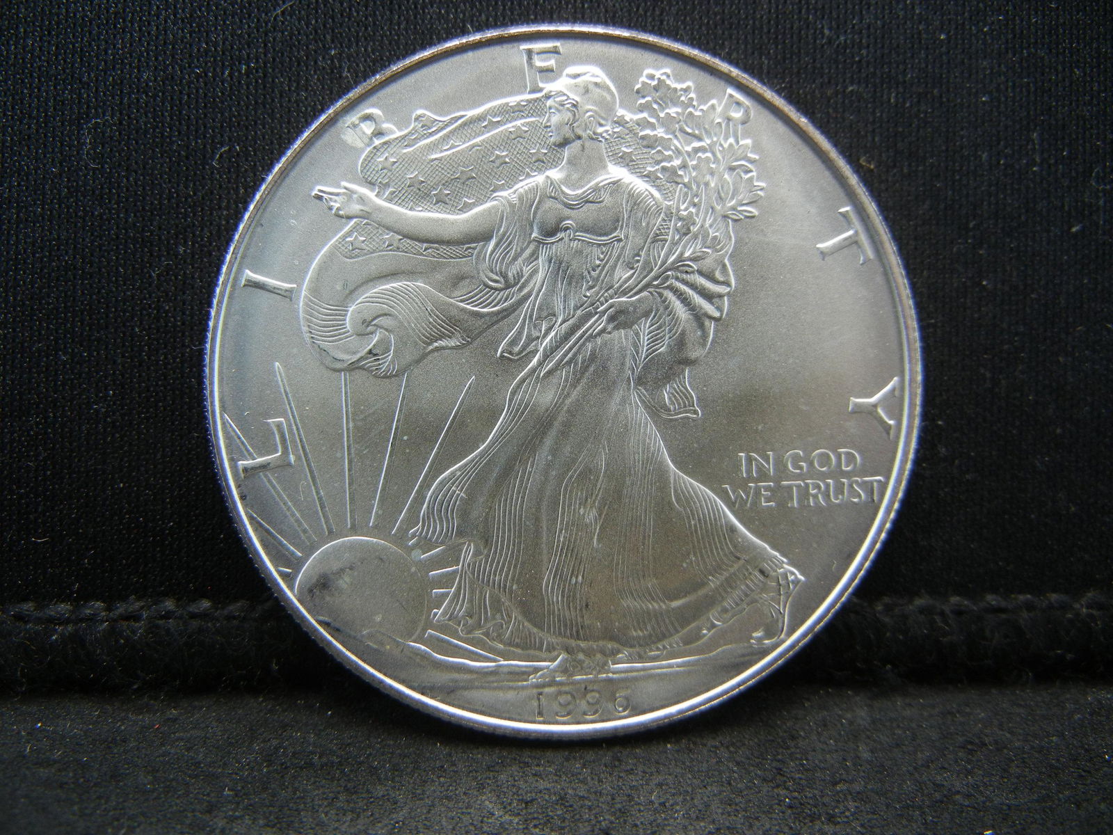 1996 American Silver Eagle Gem BU Key Date (1 of 2)