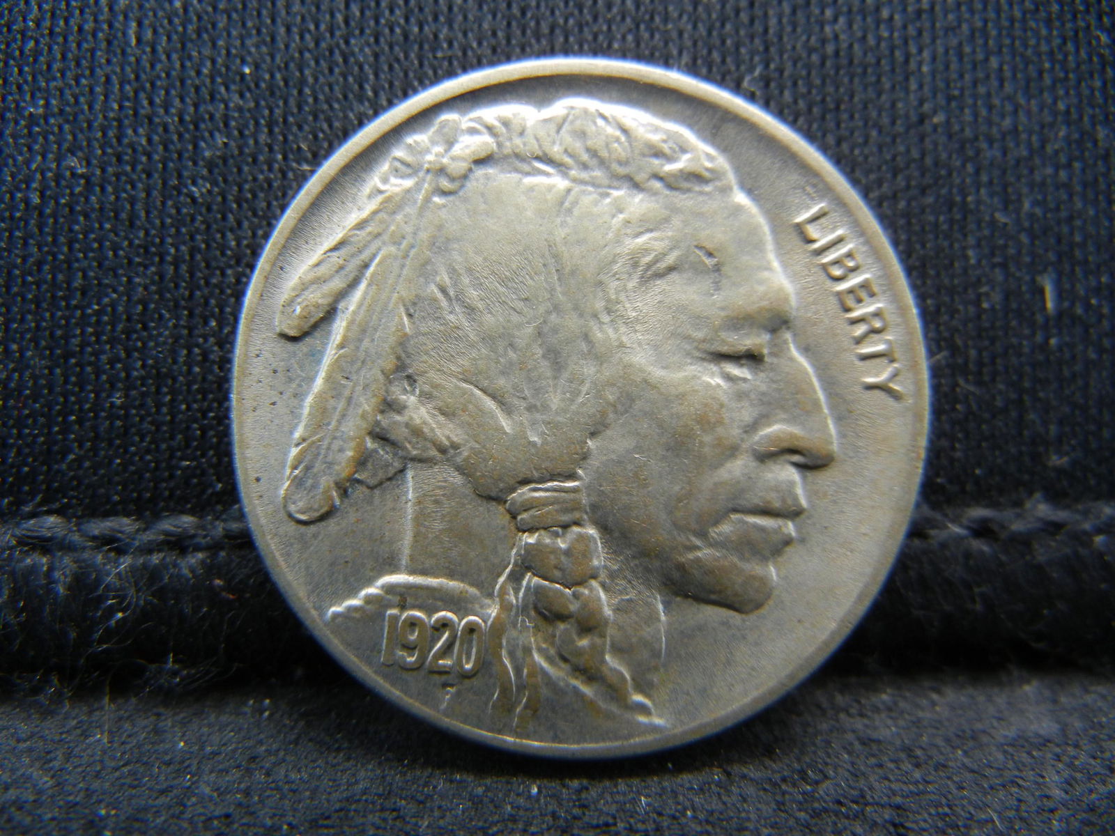 1920 Buffalo Nickel CH BU (1 of 2)