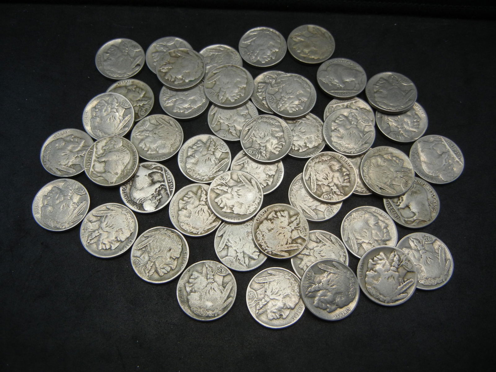 (45) Buffalo Nickels, Mixed Dates (1 of 3)