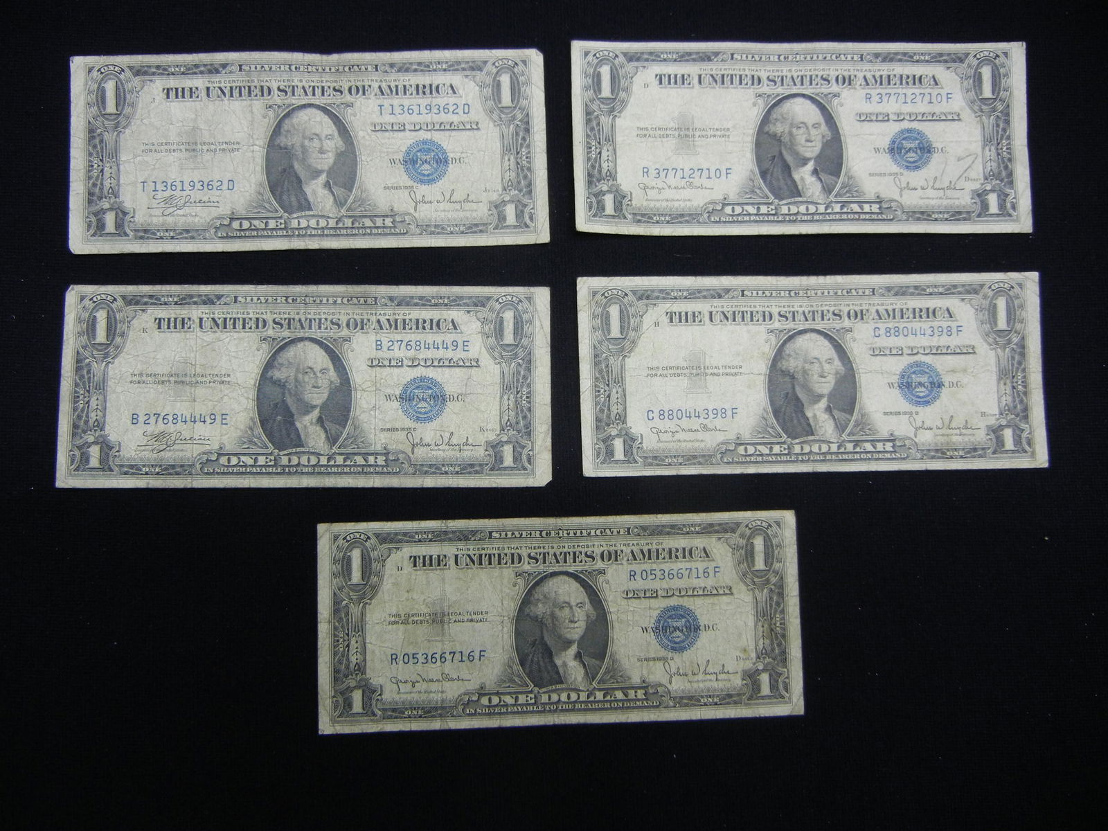 5 1935 One Dollar Silver Certificates (1 of 5)