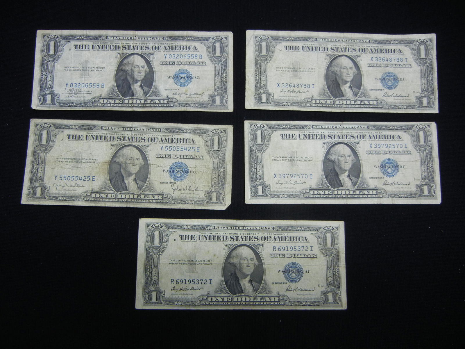 5 1935 One Dollar Silver Certificates (1 of 5)