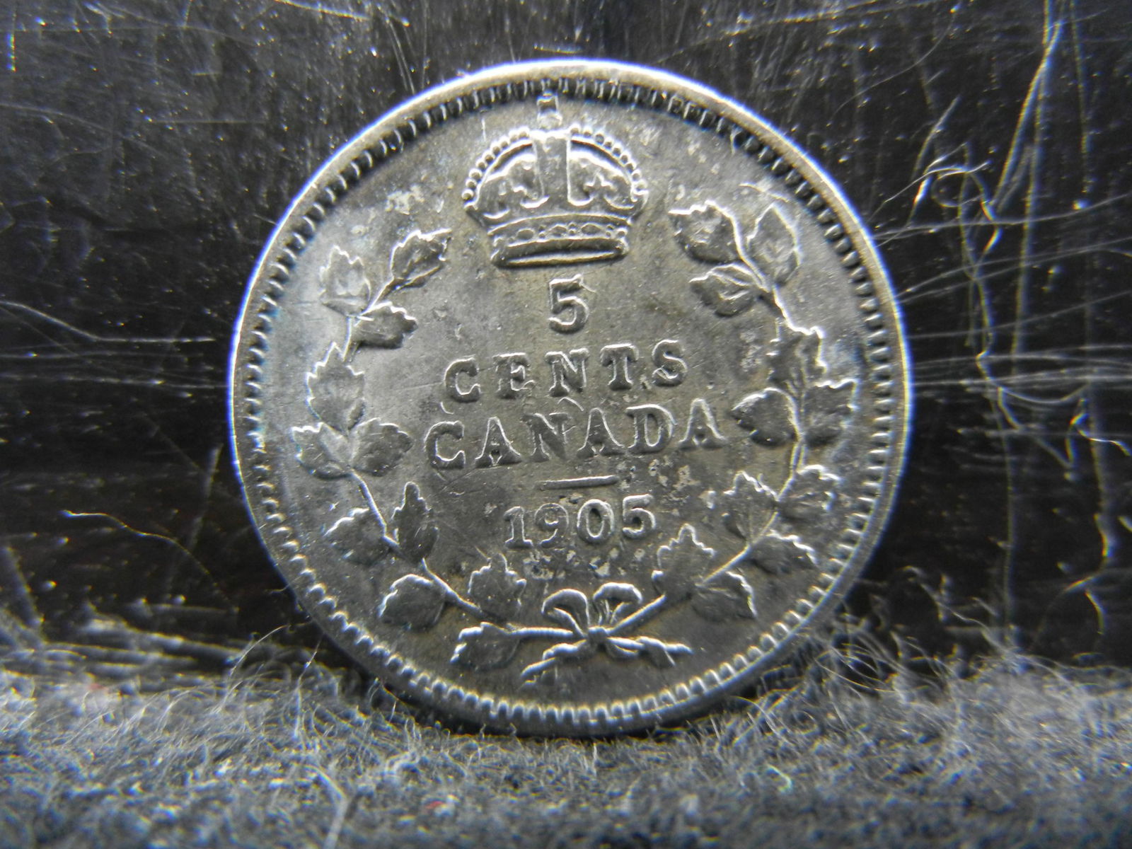 1905 Canada Five Cent Silver (1 of 2)